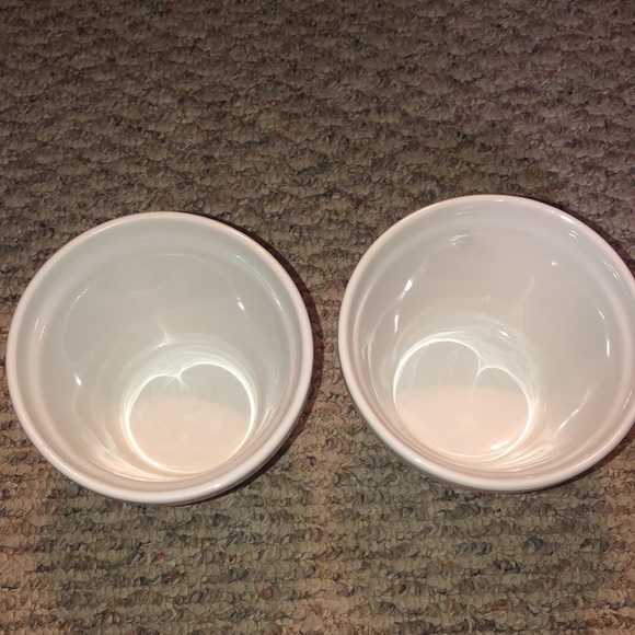 2 Mickey Mouse Bowls - Picture 2 of 6